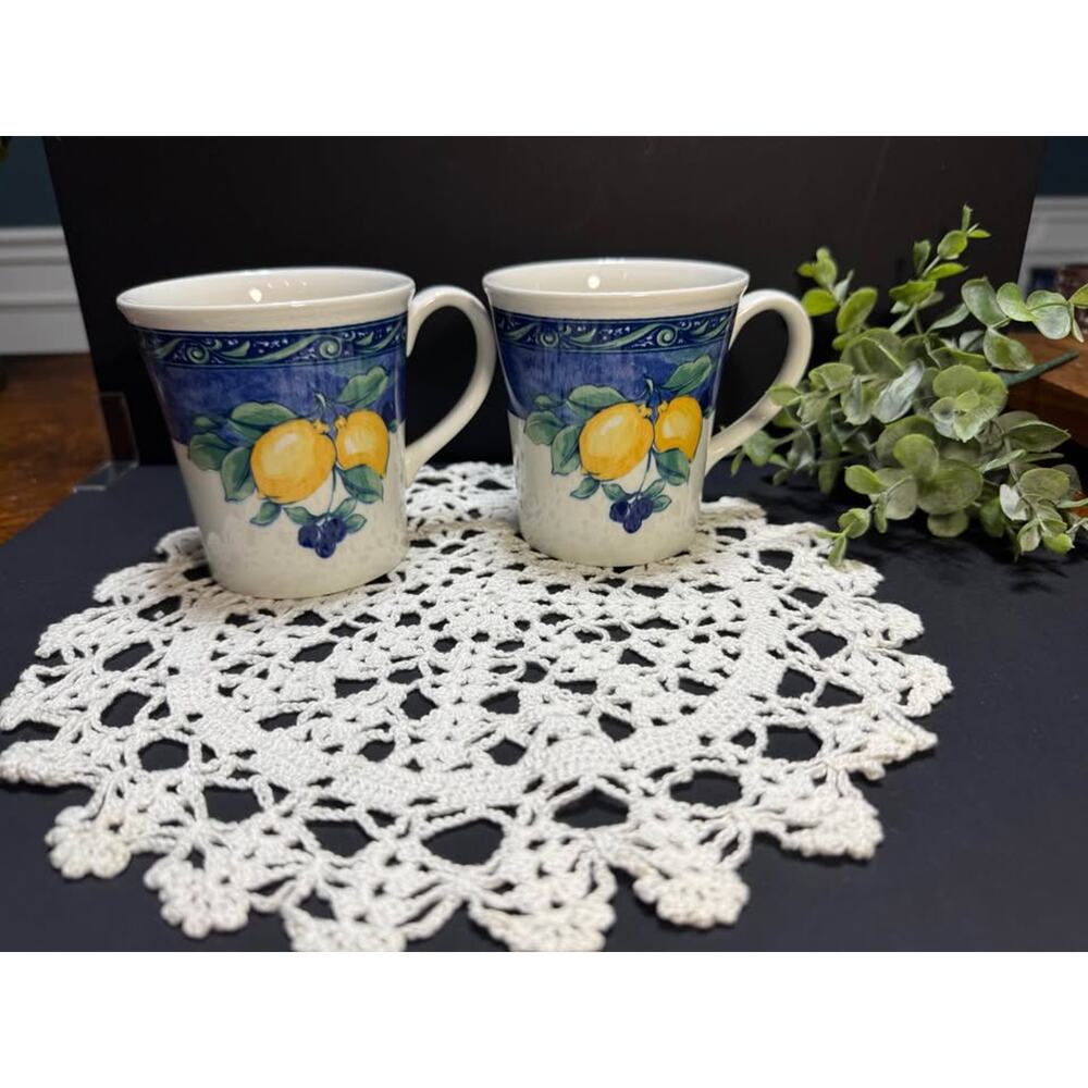 Wedgwood Home Amway 1998 Lemon Berry Mugs Set of 2